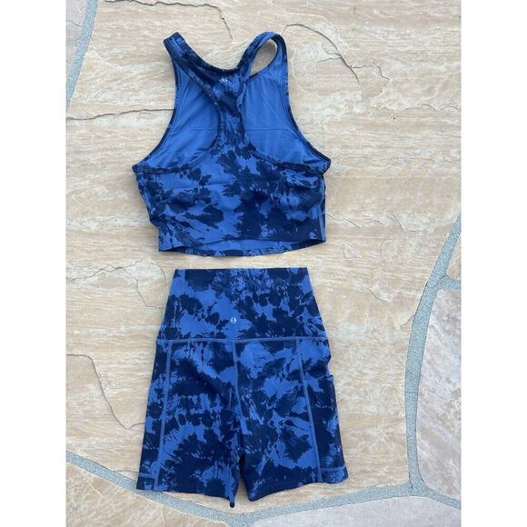 Tavi workout set high rise Shorts and bra top Blue Printed Size Small BF - Picture 4 of 4
